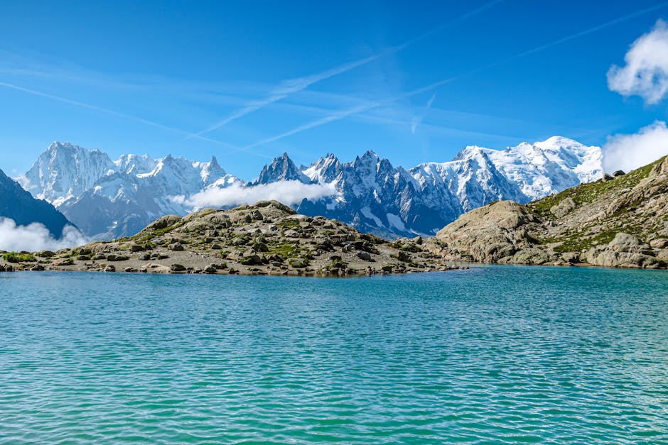 Stunning view of a lake with the Mont Blanc mountain range in Chamonix, France